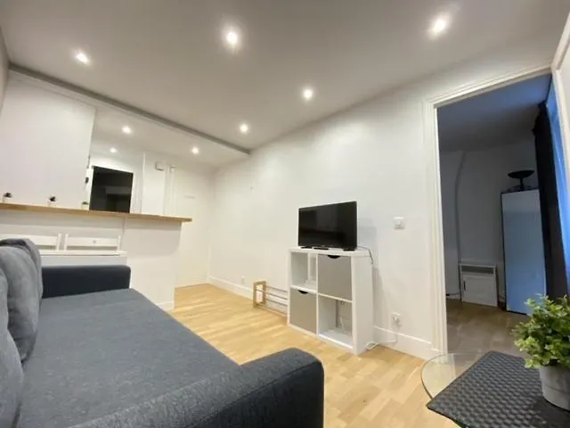Montparnasse Cozy Flat * Париж